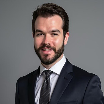 Jace-Matthew-Profile-Photo-Meet-the-Team-Premier Matthew, travel nurse recruiter at Premier Medical Staffing Services